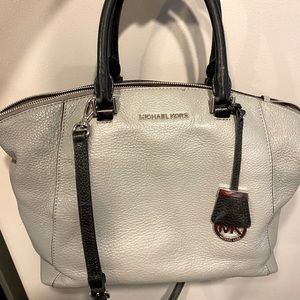 MICHAEL KORS Riley Bag